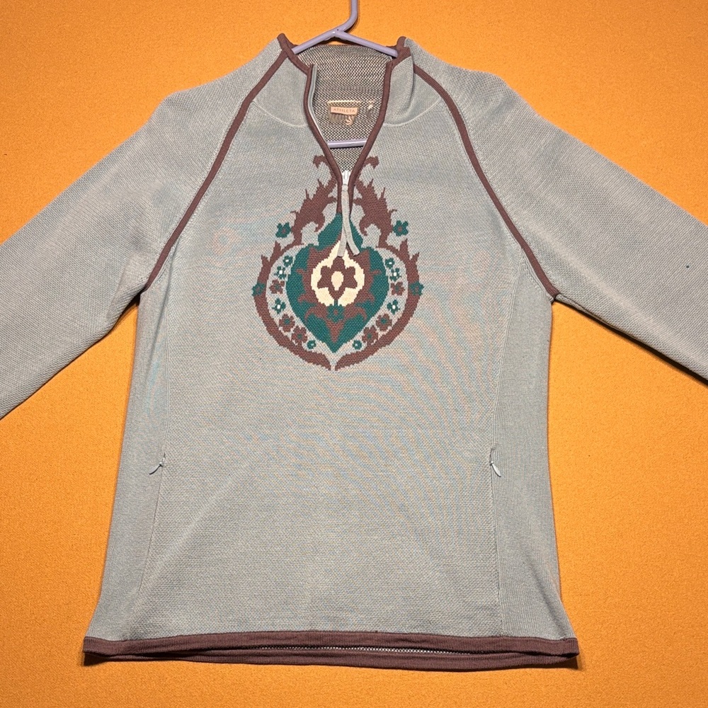 Athleta Blue and Brown Crew Neck Sweater